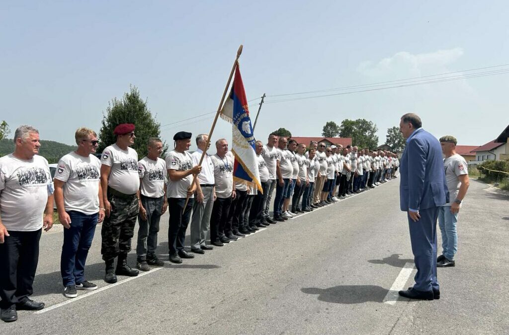 Предсједник Српске присуствовао обиљежавању 33 године од оснивања јединице „Вукови с Вучијака“
